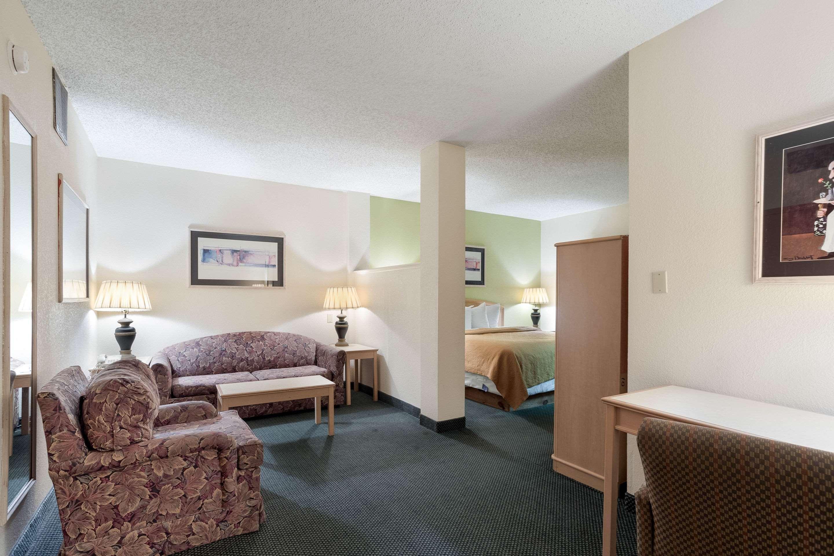 Quality Inn & Suites Paragould Exterior photo